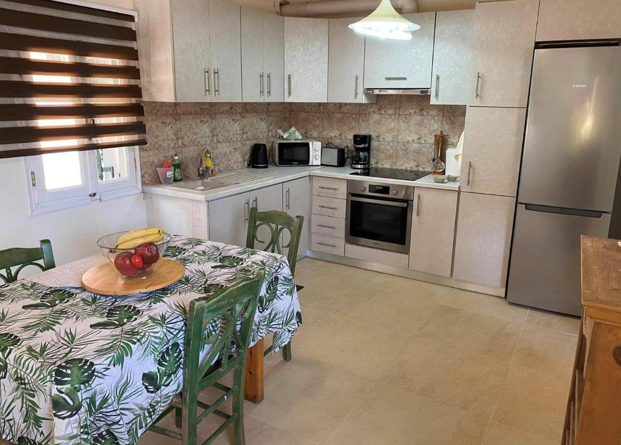 Lena'S Traditional Villa Agia Efimia Екстериор снимка