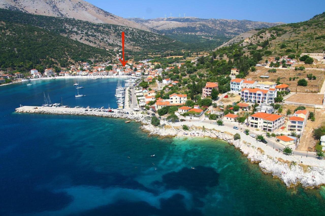 Lena'S Traditional Villa Agia Efimia Екстериор снимка
